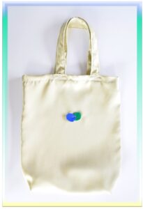 軽めのバッグ